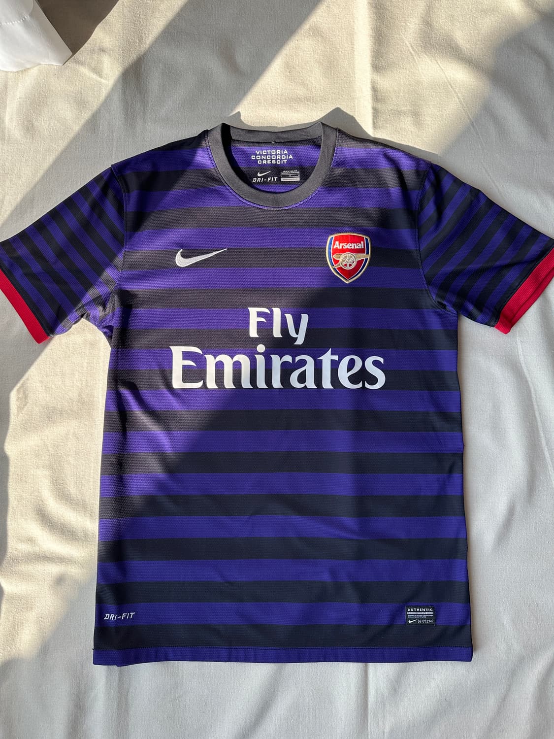 아스날 12-13시즌 나이키 어웨이 유니폼 100 M 노마킹 상품이미지1