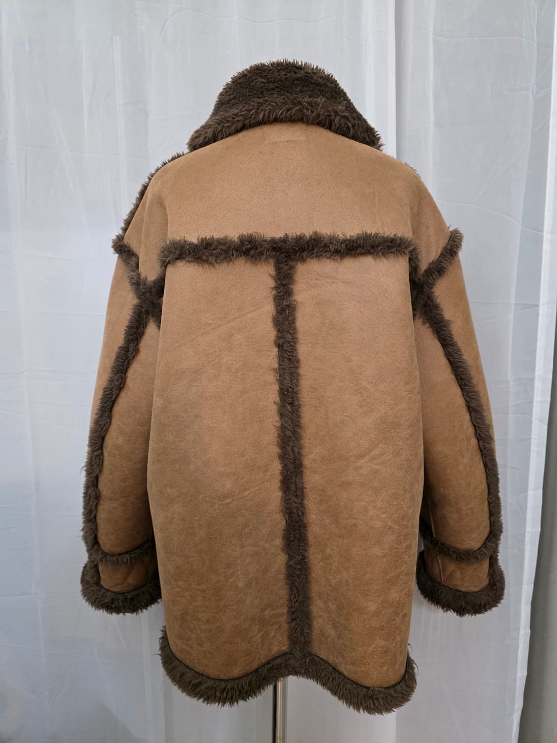 새상품급) 그로브 리버시블 퍼 무스탕.시어링자켓 상품이미지4