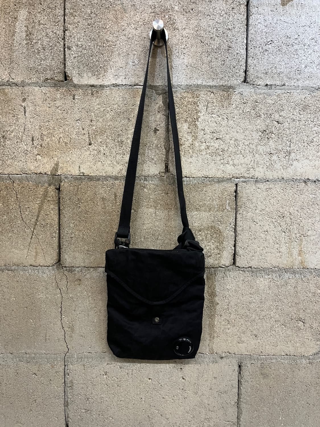 씨피 컴퍼니 크로스바디 백 상품이미지1