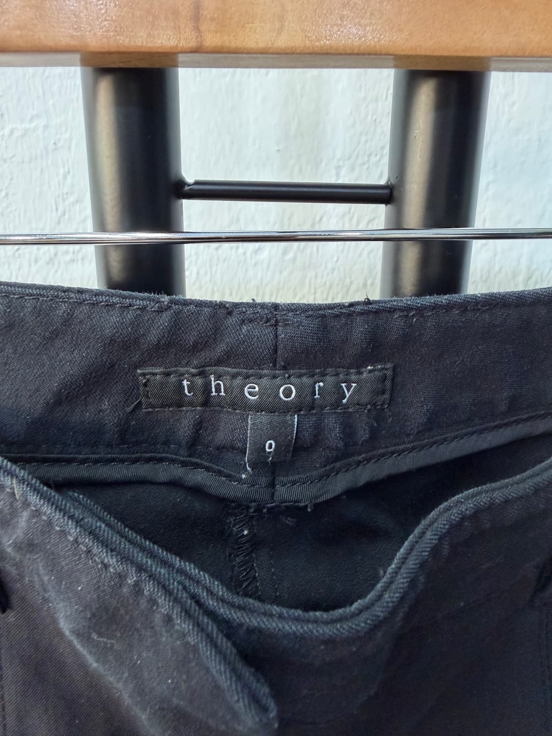 정품) 띠어리 블랙 여성 바지 0(26) 상품이미지5