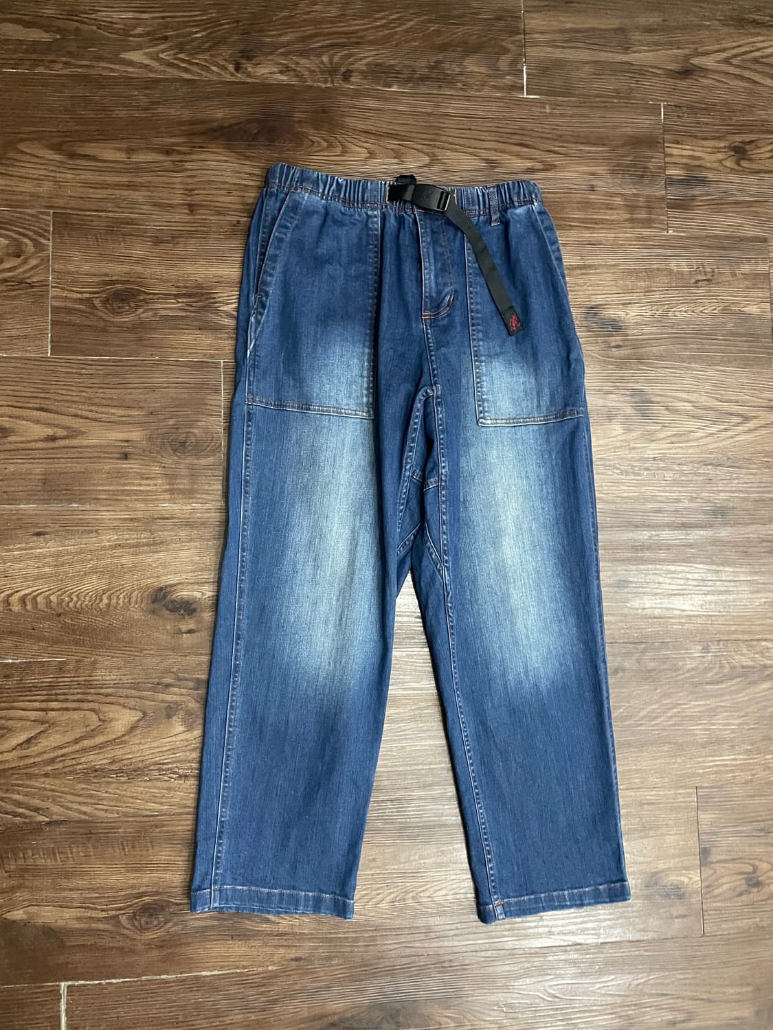 그라미치 루즈 테이퍼드 스트레치 데님 팬츠 상품이미지1