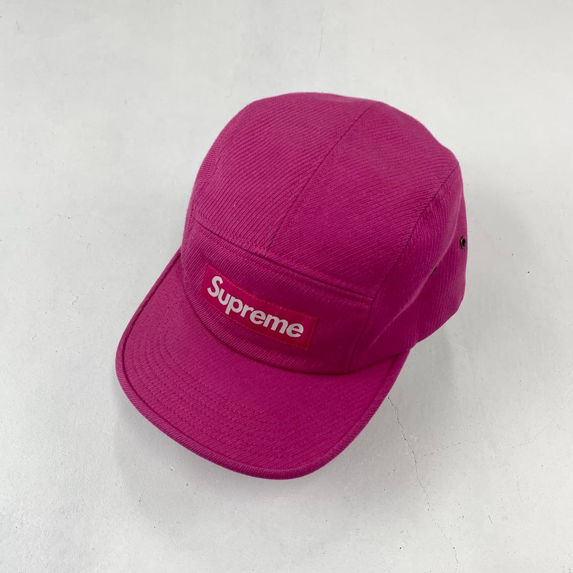 슈프림 레더 스트랩 박스 로고 핑크 캠프 캡 상품이미지1