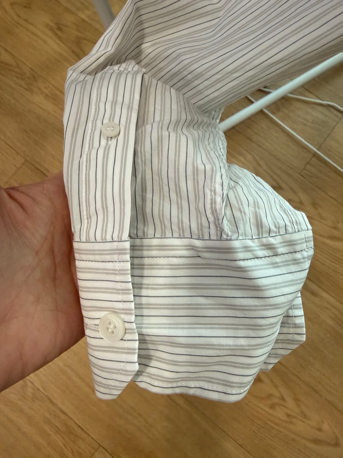 아크네 스튜디오 스트라이프 셔츠 상품이미지6