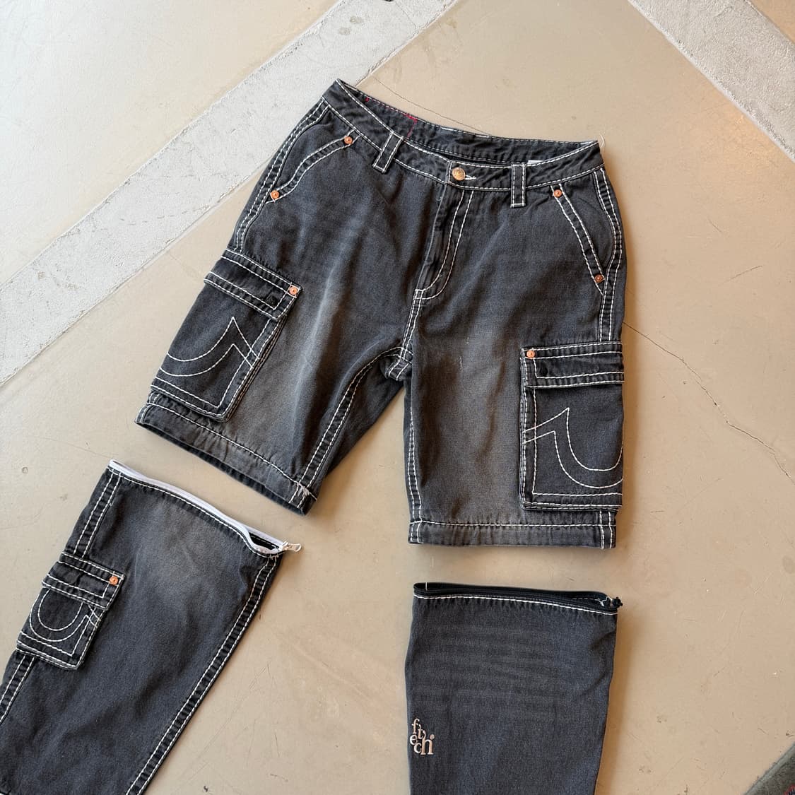 트루릴리젼 x 페치 데님 세퍼레이트 카고팬츠 상품이미지1