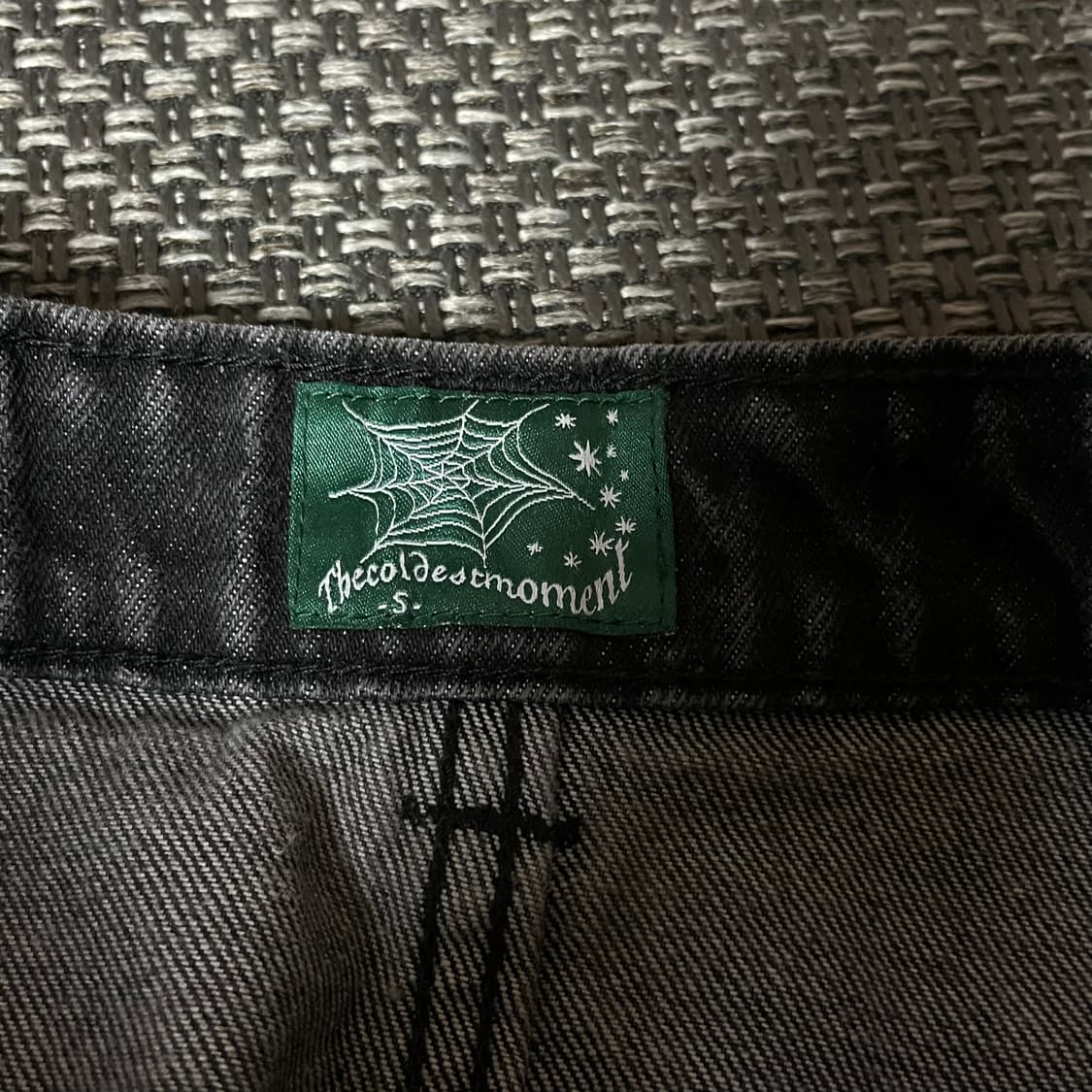 (27)  더콜디스모먼트 블랙 절개 라인 워싱 데님 팬츠 S 상품이미지4