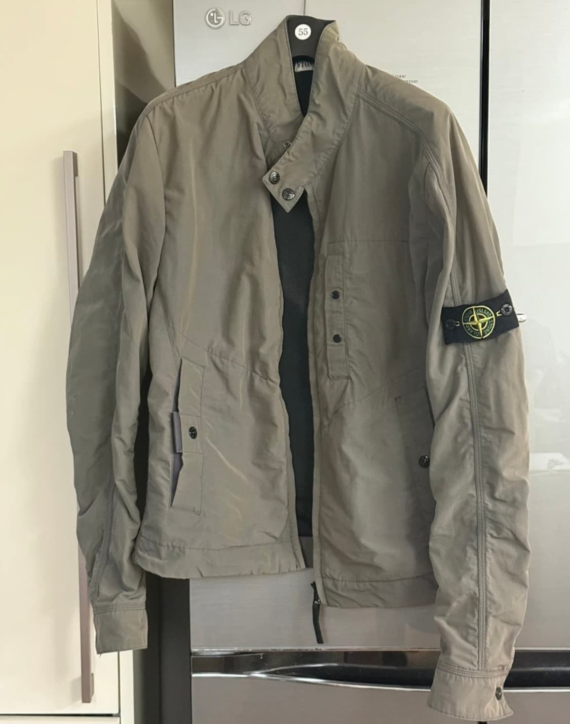 스톤아일랜드 마이크로렙스 바람막이 자켓 상품이미지1