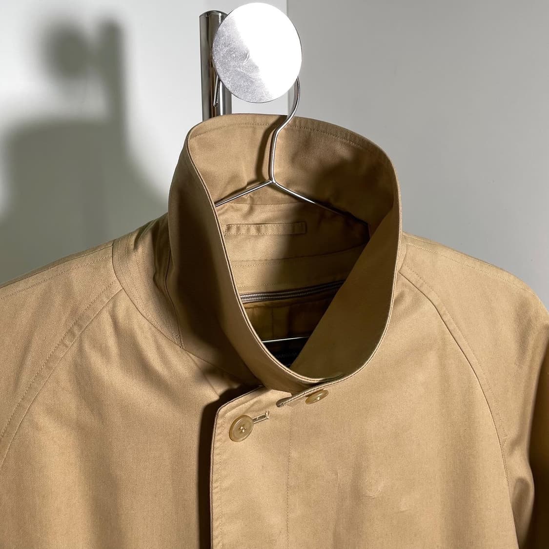 버버리 체크 안감 싱글 트렌치 코트 상품이미지4