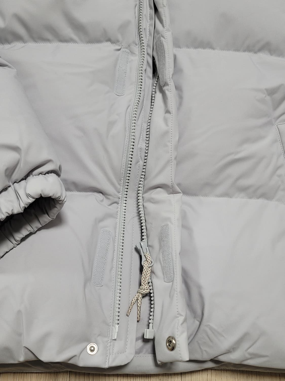 노스페이스 온볼 그레이 패딩 상품이미지3