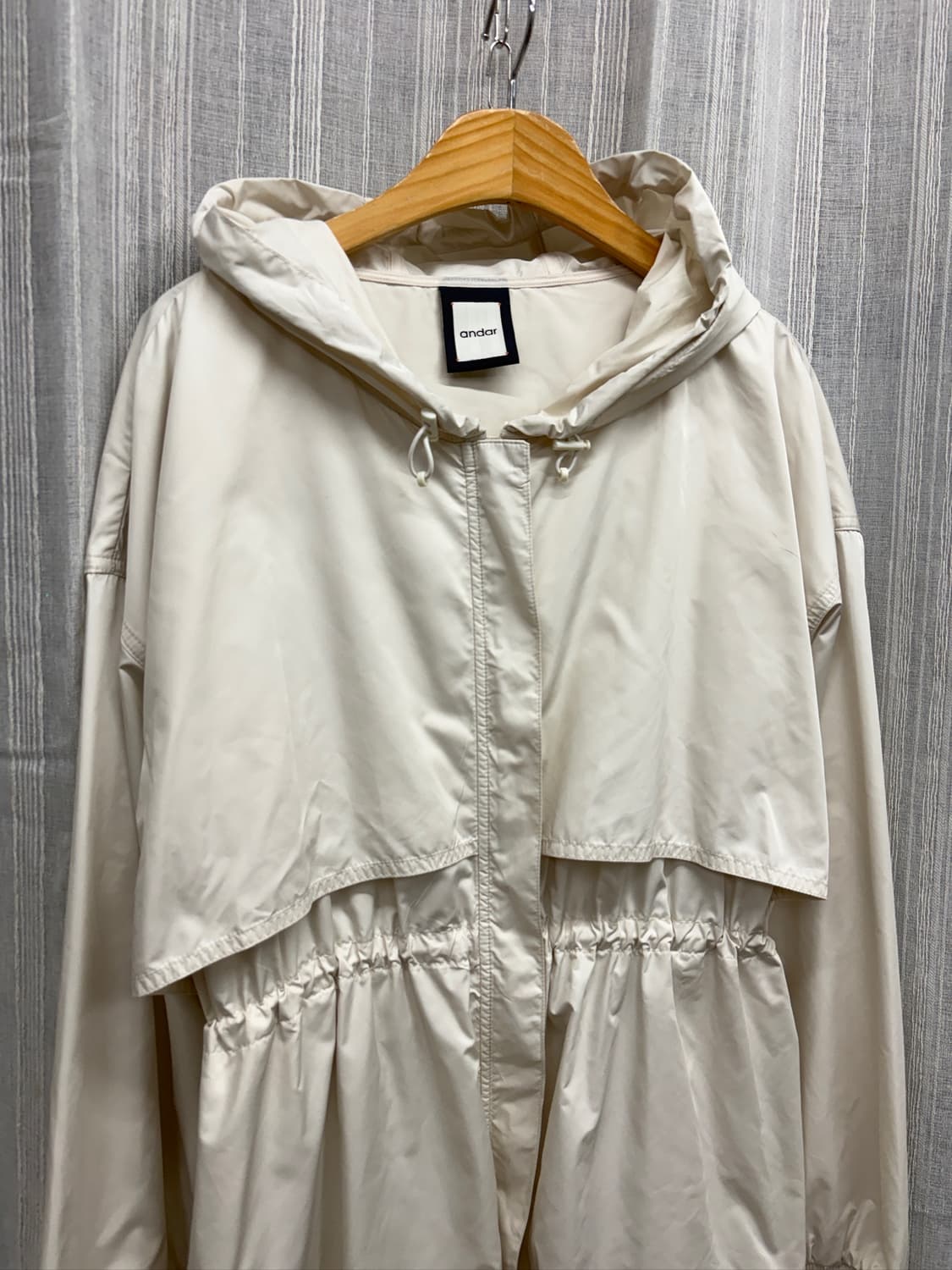 안다르 스트링 레이어드 미들 윈드자켓 바람막이 상품이미지2