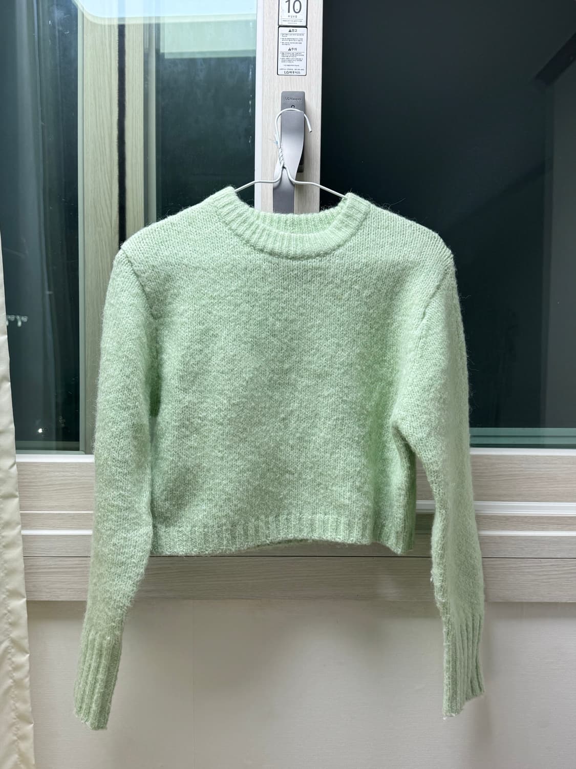 자라 크롭 니트 상품이미지1