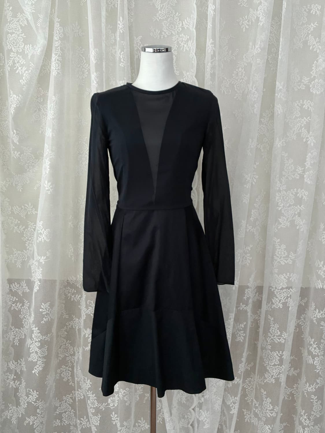 36) 새상품 코스 COS 시스루 플레어 원피스 네이비 상품이미지1