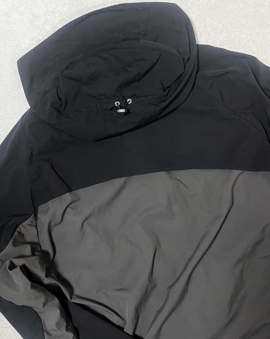 산산기어 22ss바람막이 패럴드 상품이미지3