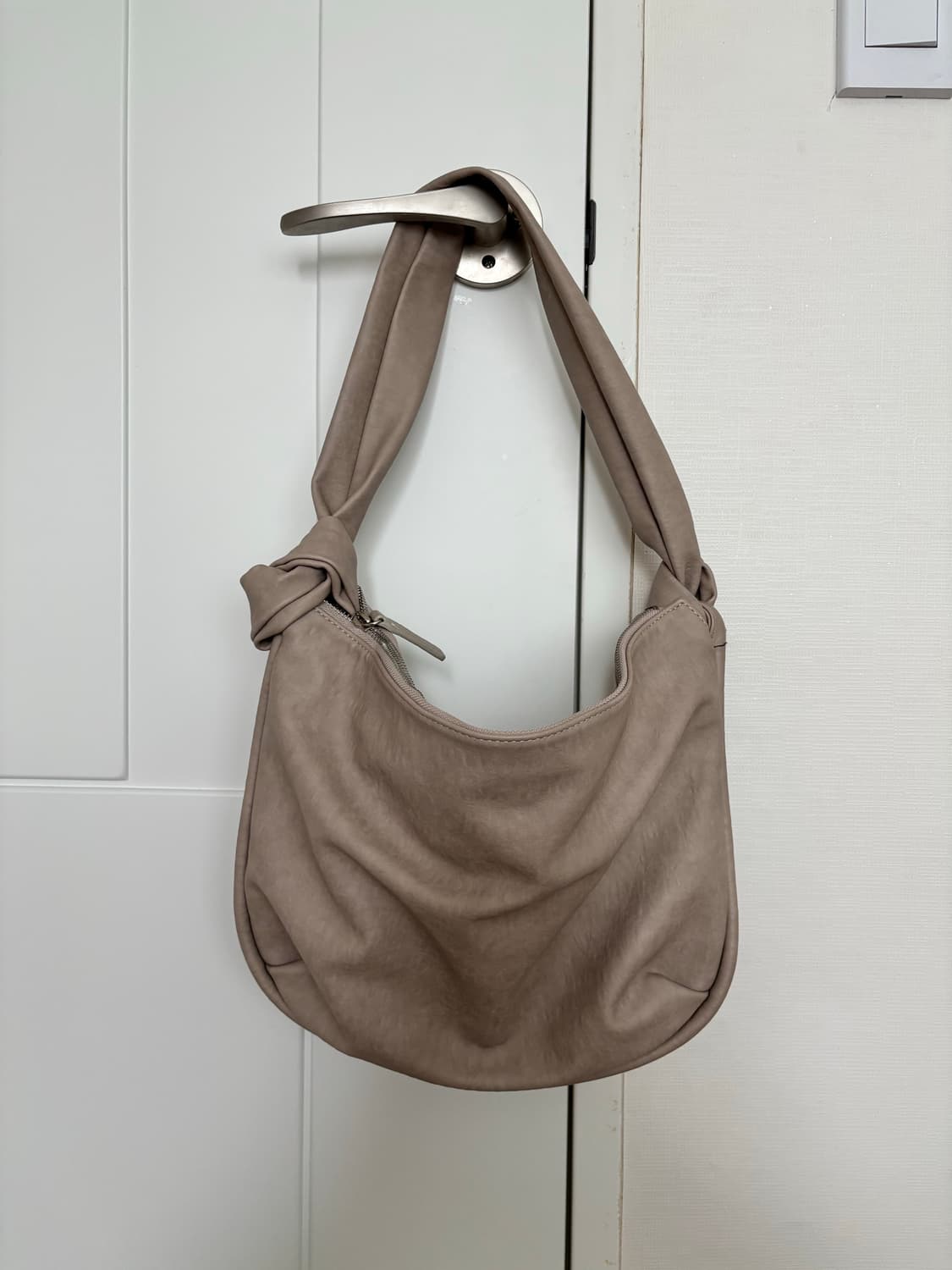 [Yeomim] 여밈 크로스백 베이지 상품이미지3