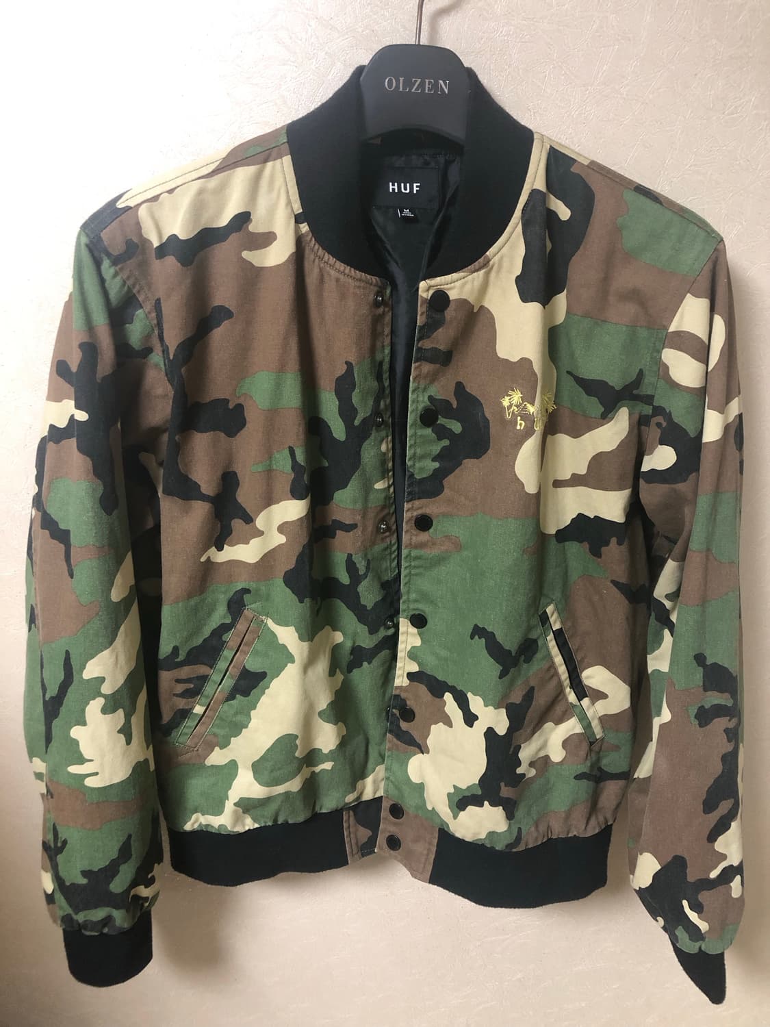 HUF 카모자켓 상품이미지1