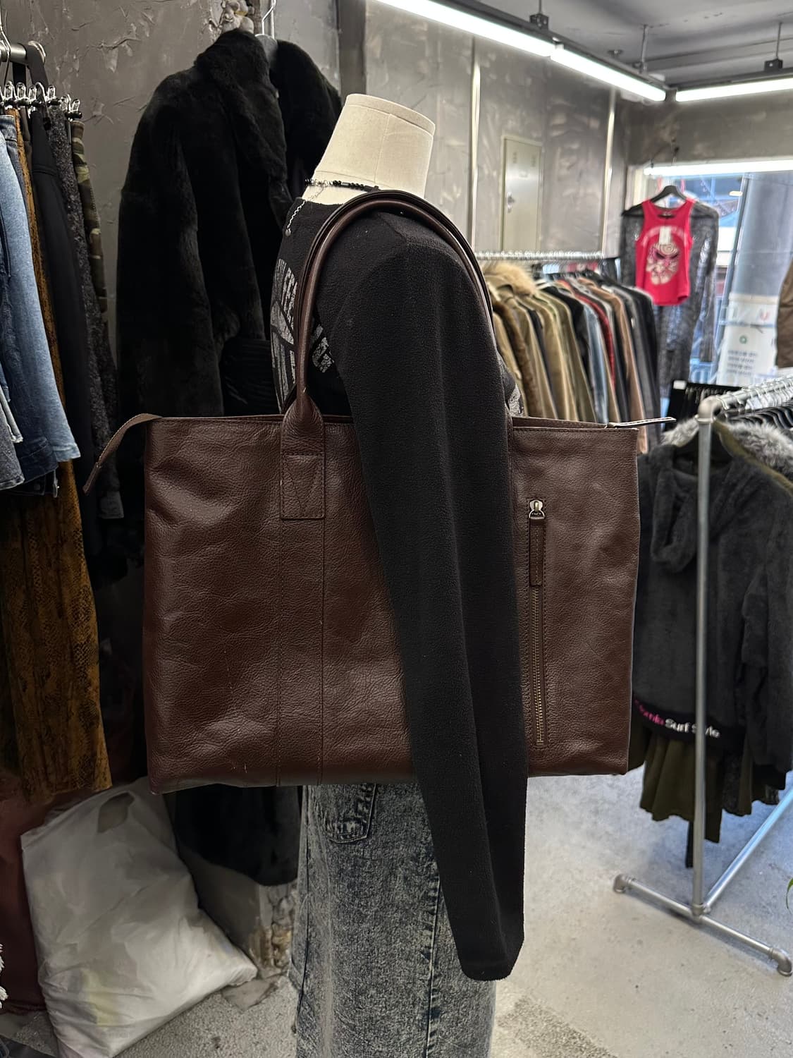 brown leather shoulder bag 상품이미지2