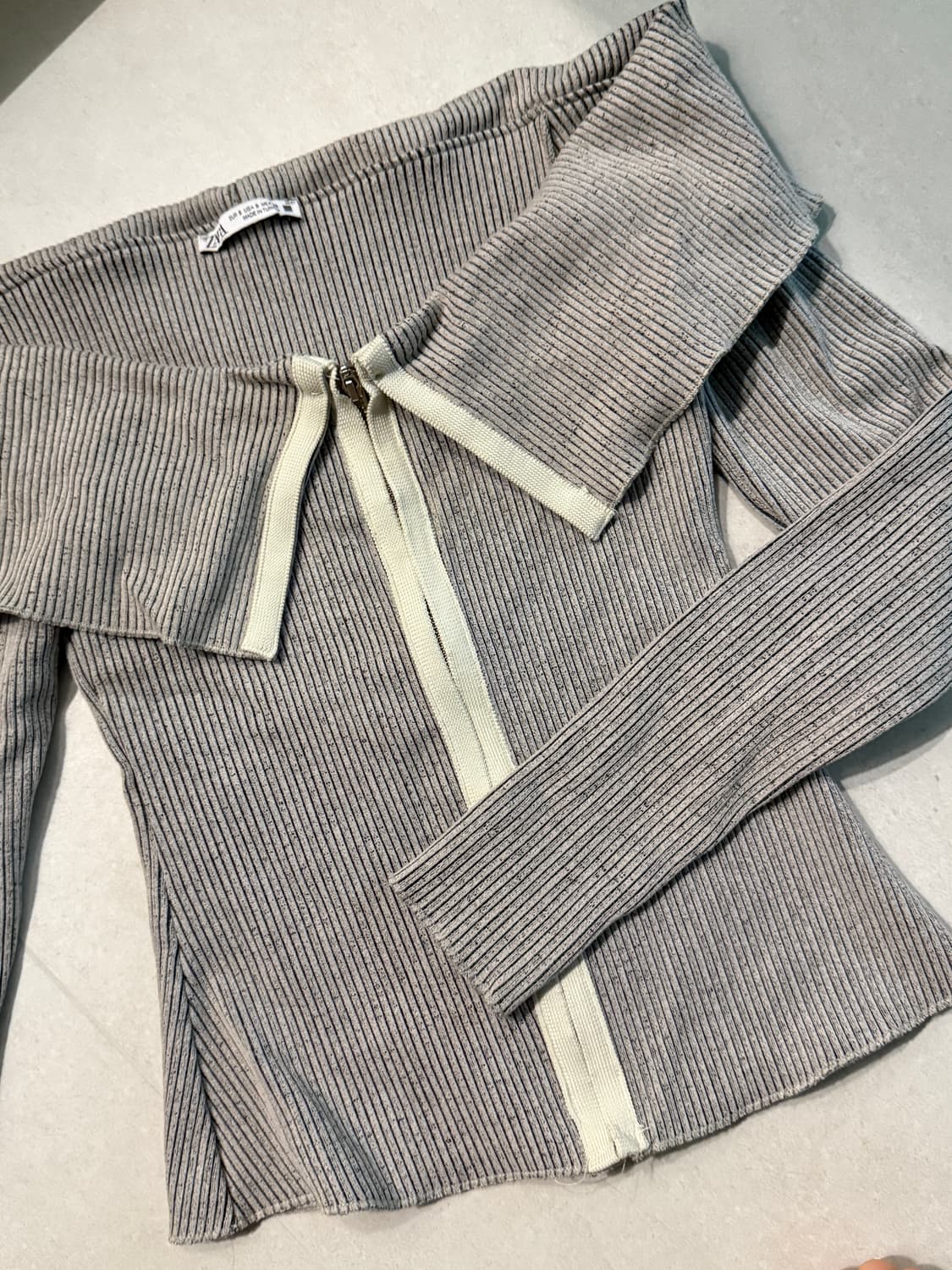 자라 리브드 오프숄더 탑 슬리브리스 상품이미지5