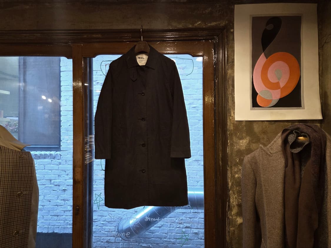 마가렛 호웰 코트 상품이미지1