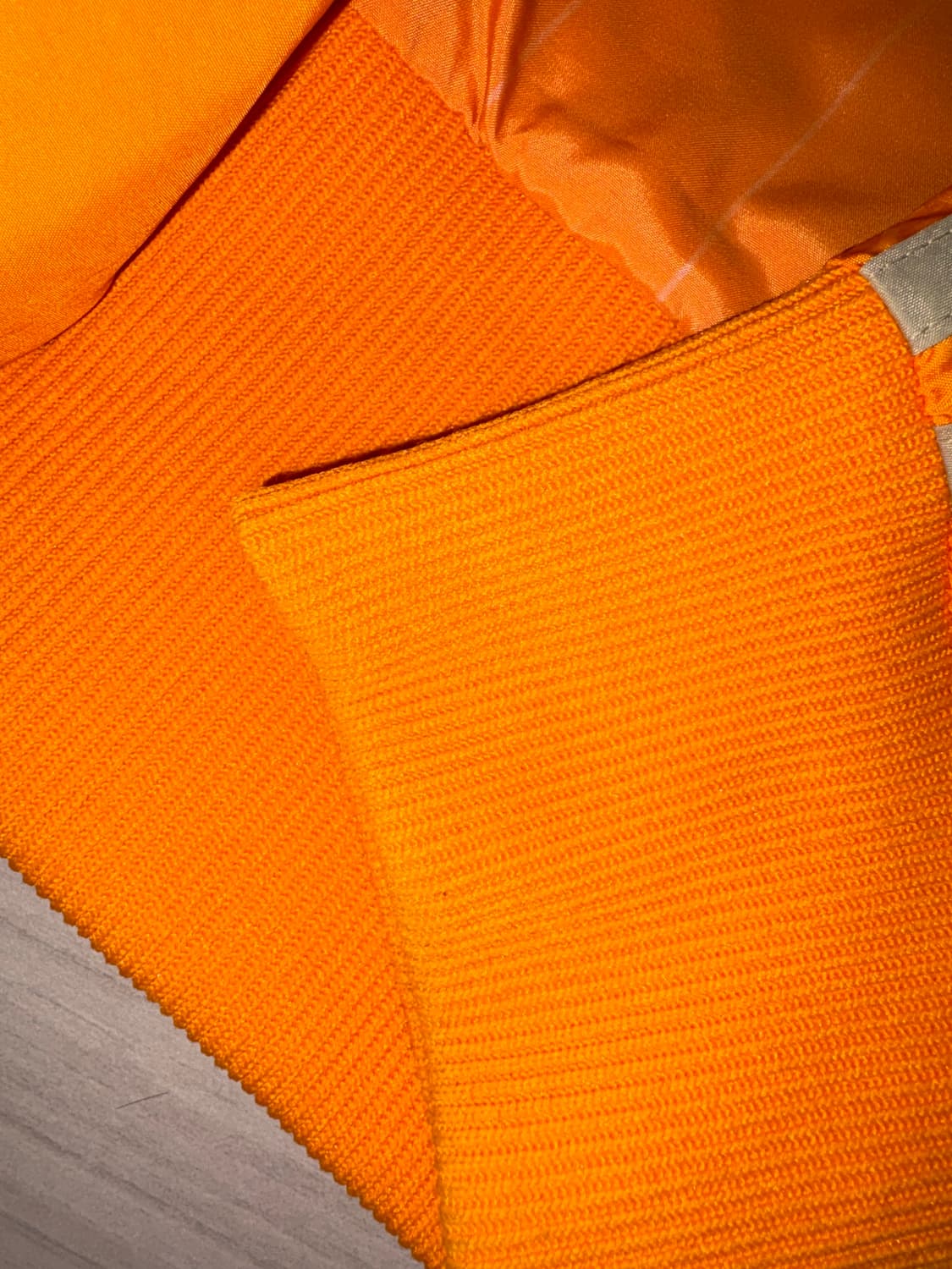 아디다스 귤맛 바람막이 상품이미지4