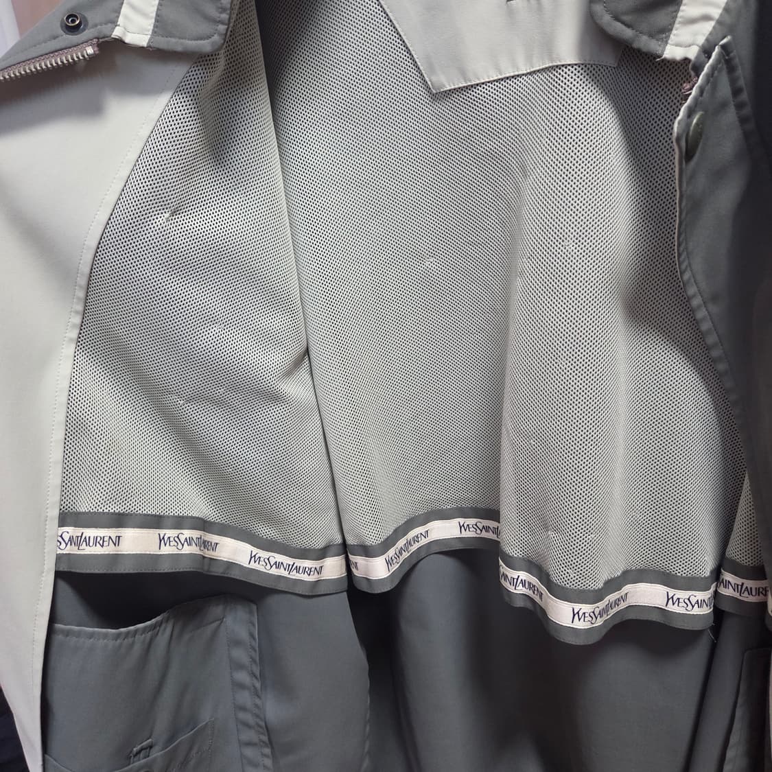 [105]입생로랑 폴리쉘 자켓 상품이미지4