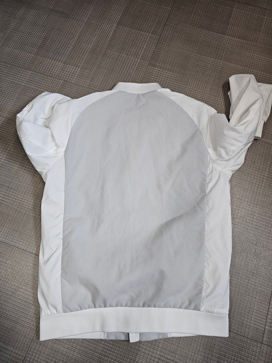 라코스테 춘추 경량 점퍼 상품이미지5