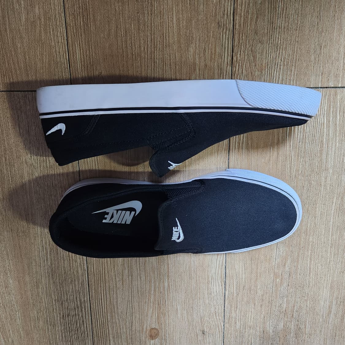 나이키 슬립온 270 상품이미지2