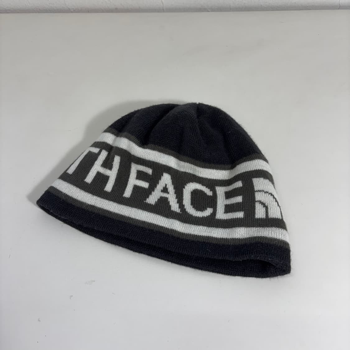 M 노스페이스 챠콜 울 숏비니 상품이미지2