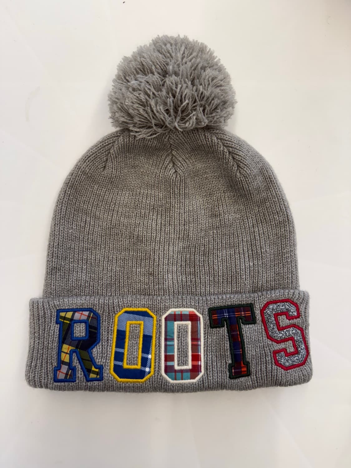 루츠 체크 로고 방울비니 상품이미지1