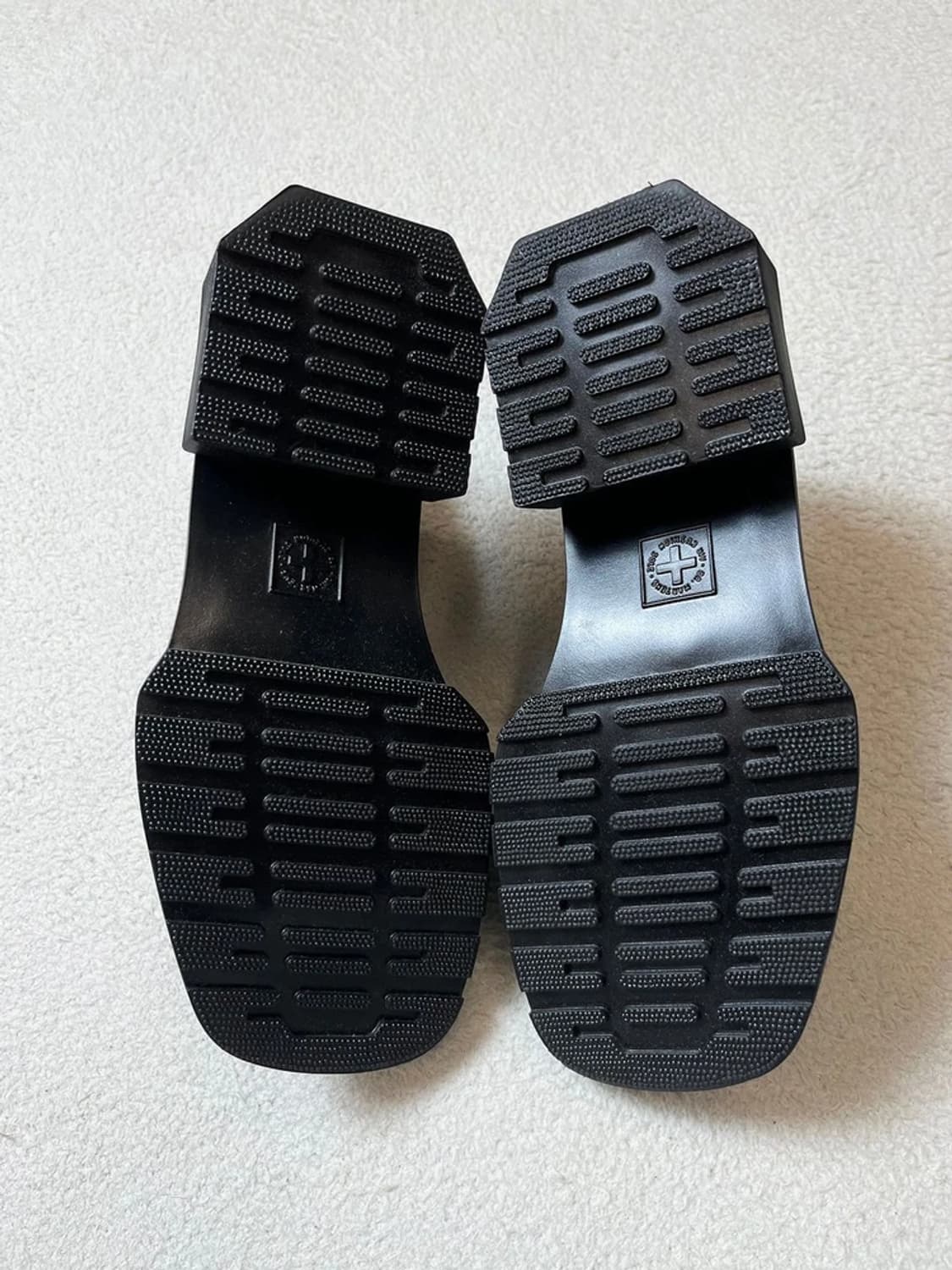 닥터마틴 메이볼 오픈 토 샌들 Q1306 상품이미지8