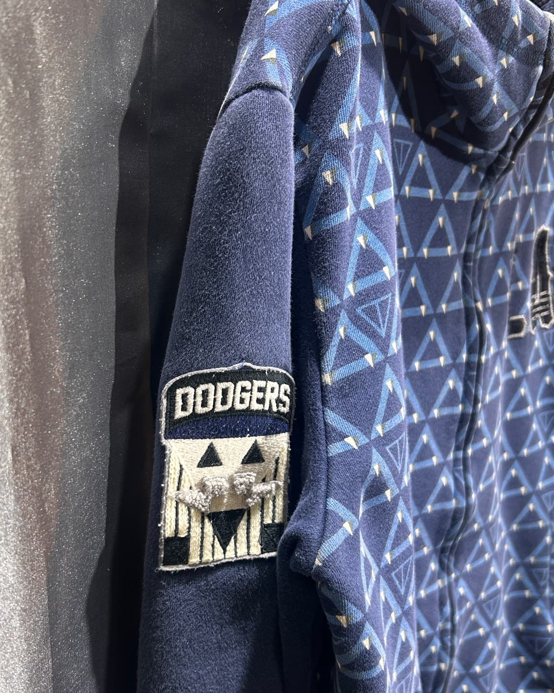 M MLB LA 다저스 지오메트릭 패턴 블루 후드집업 상품이미지5