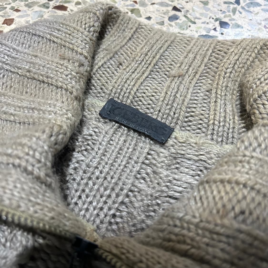 아이스 버그(iceberg) 숄카라 헤비코튼 니트 상품이미지4