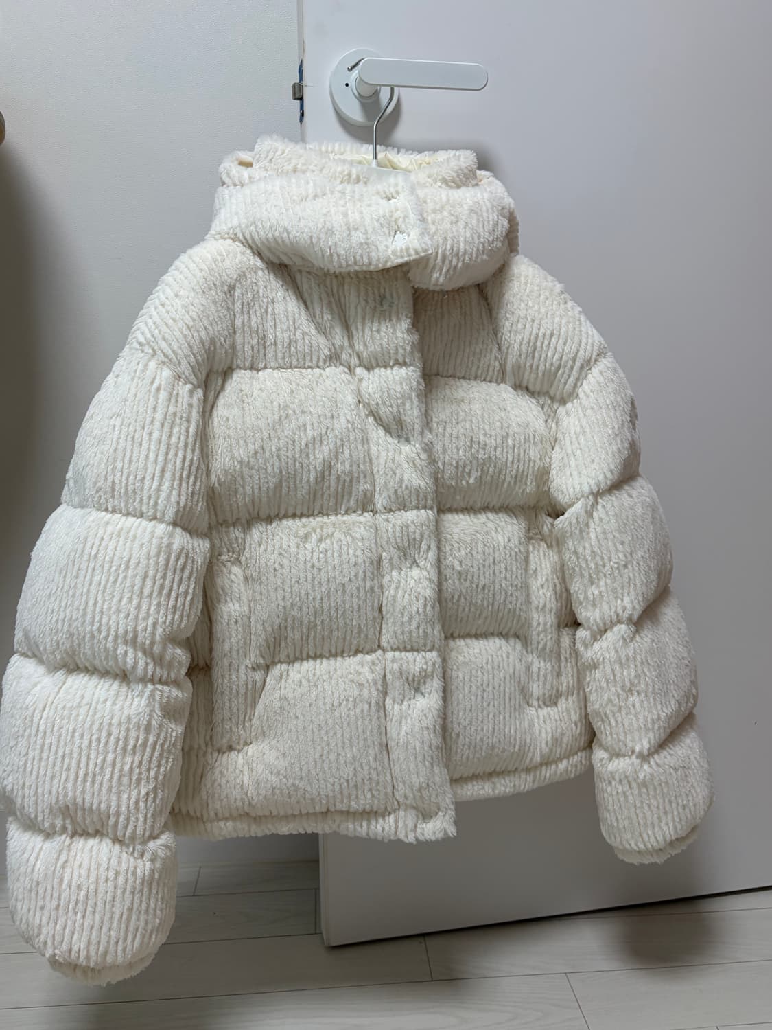 몽클레어 쇼트 다운 패딩 상품이미지2