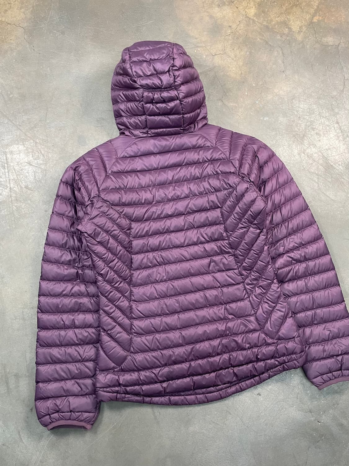 RAB 마이크로라이트 후디드 경량 패딩 상품이미지5