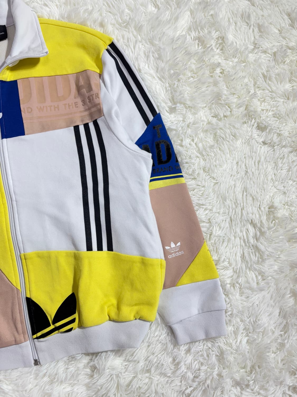 아디다스 x 다니엘카라티 2018 헤리티지 트랙탑  상품이미지4