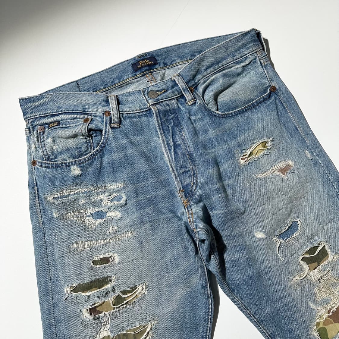 폴로 랄프로렌 카모 패치 디스트로이드 설리반 슬림핏 데님 팬츠 상품이미지3