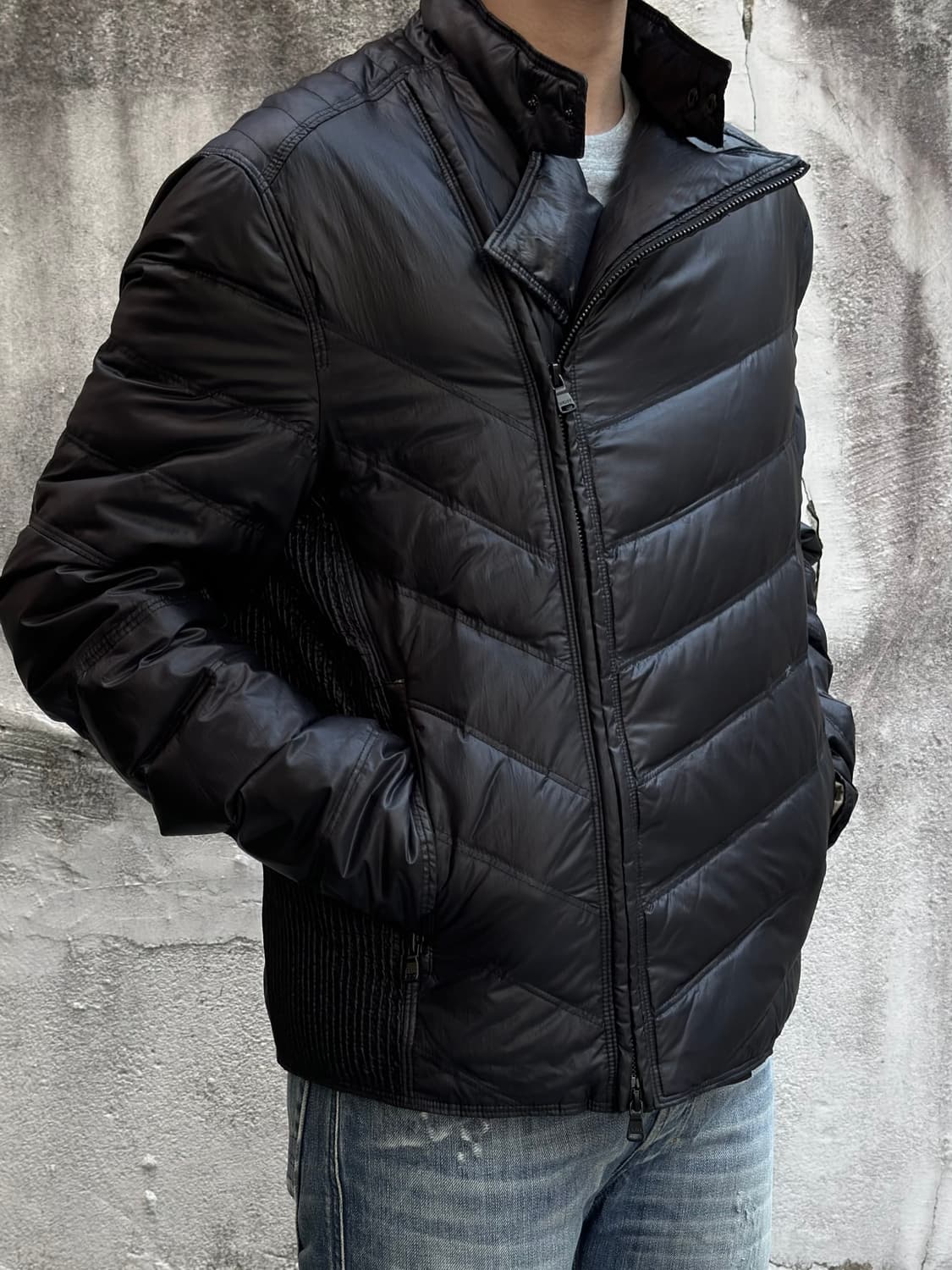 DKNY 사선 비대칭 패딩 자켓 상품이미지1