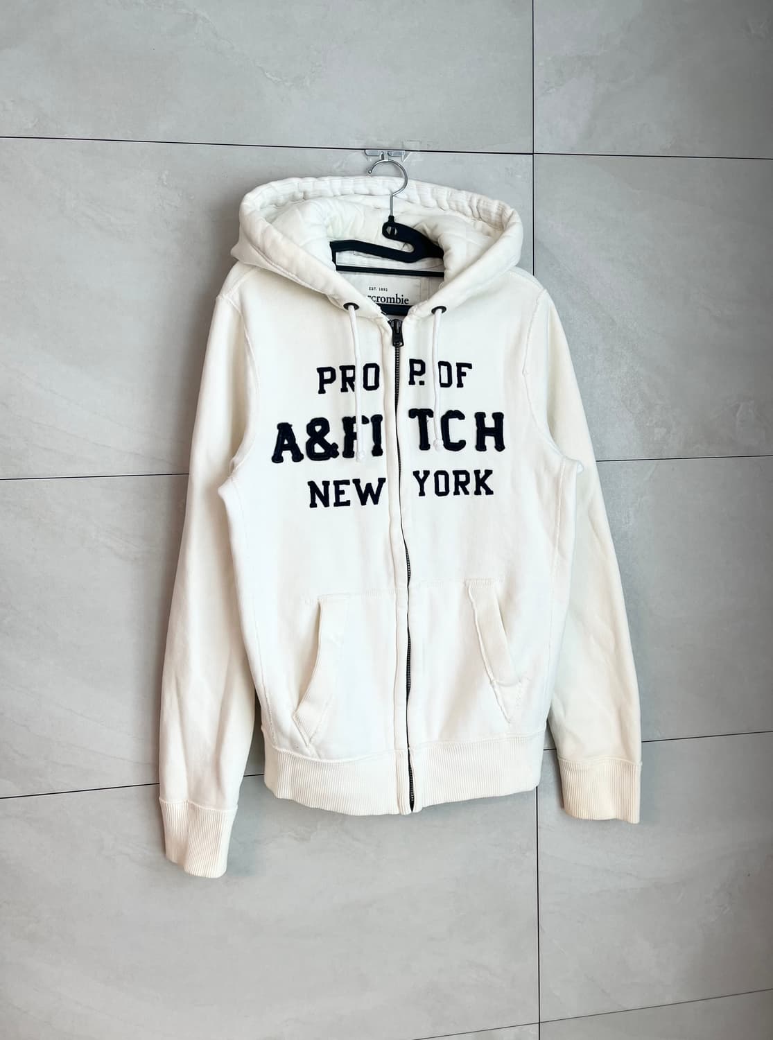 아베크롬비 뉴욕 스펠로고 대장 후드집업 아이보리/화이트 [M]  상품이미지2