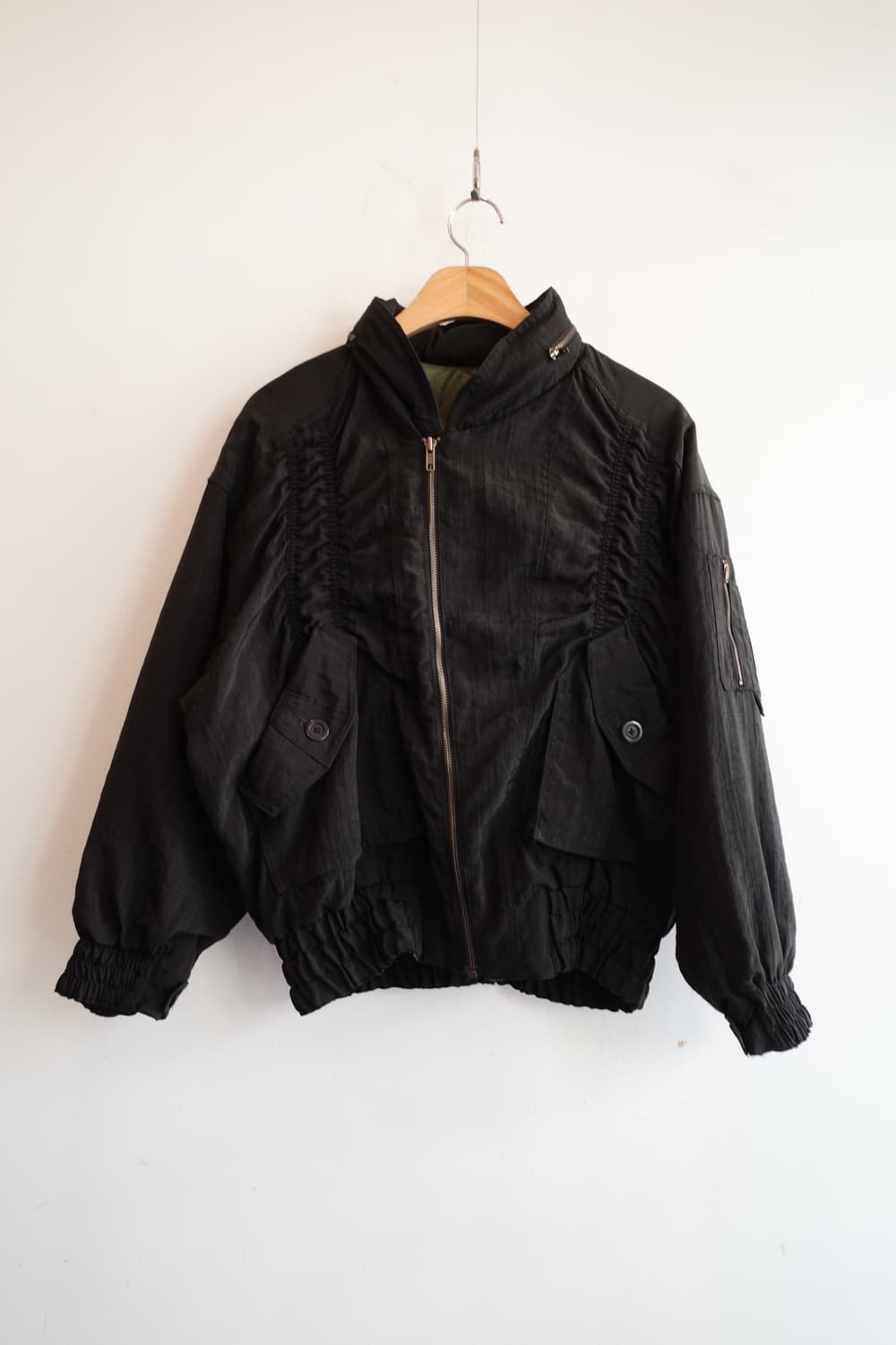 LAUTREAMONT 나일론 봄버자켓 상품이미지1