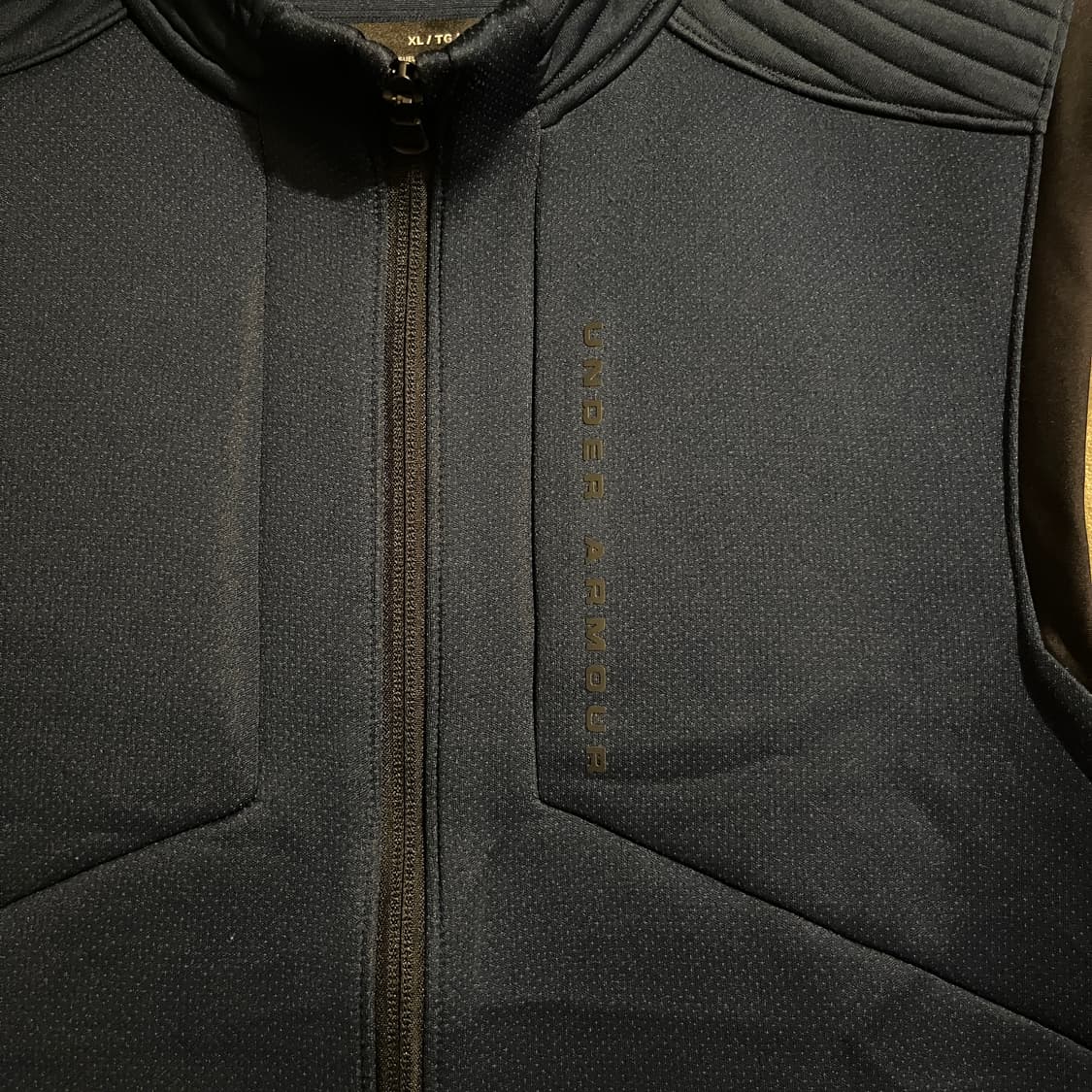 언더아머 폴리 집업 베스트 상품이미지2