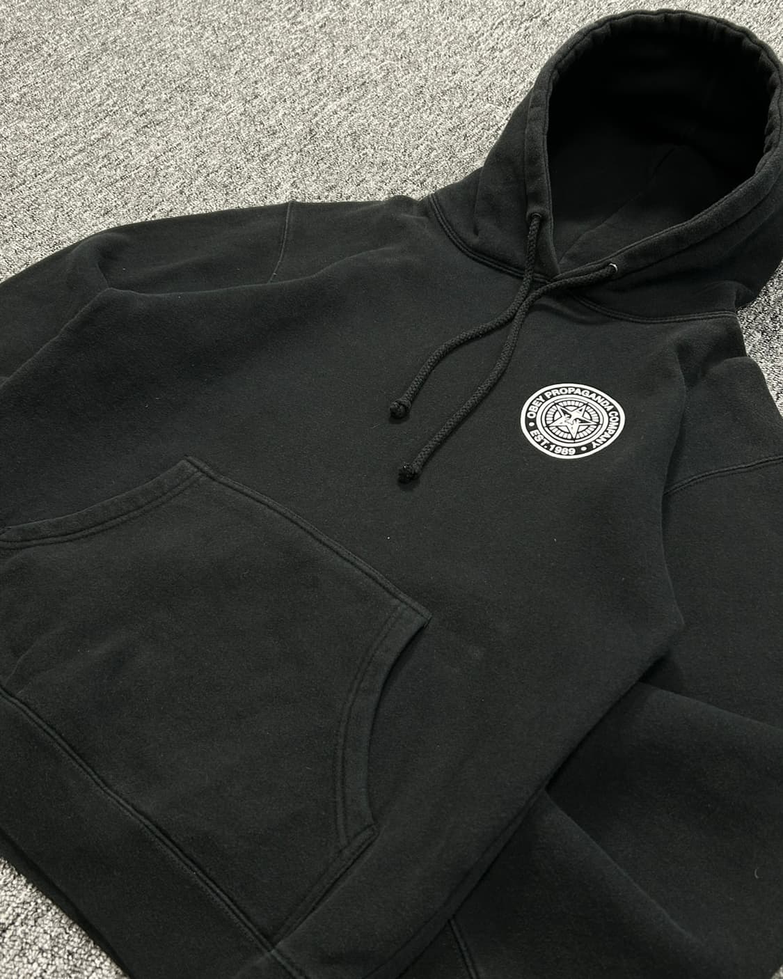 오베이 월드와이드 블랙 후드티  상품이미지3