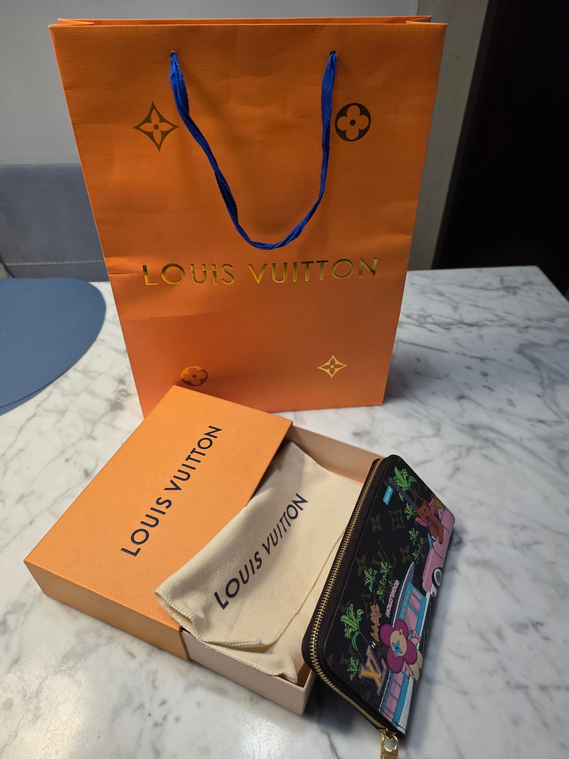 루이비통 2023 크리스마스 지피 월릿 한정판 (정품 세제품) 상품이미지1