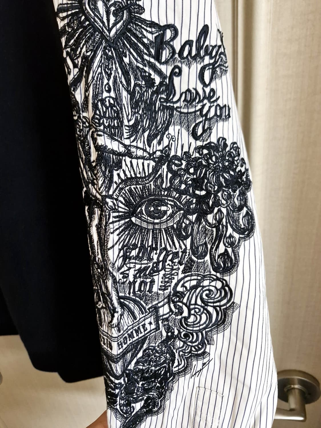 송지오옴므 자수 니트 셔츠 맨투맨 블랙 48 상품이미지3