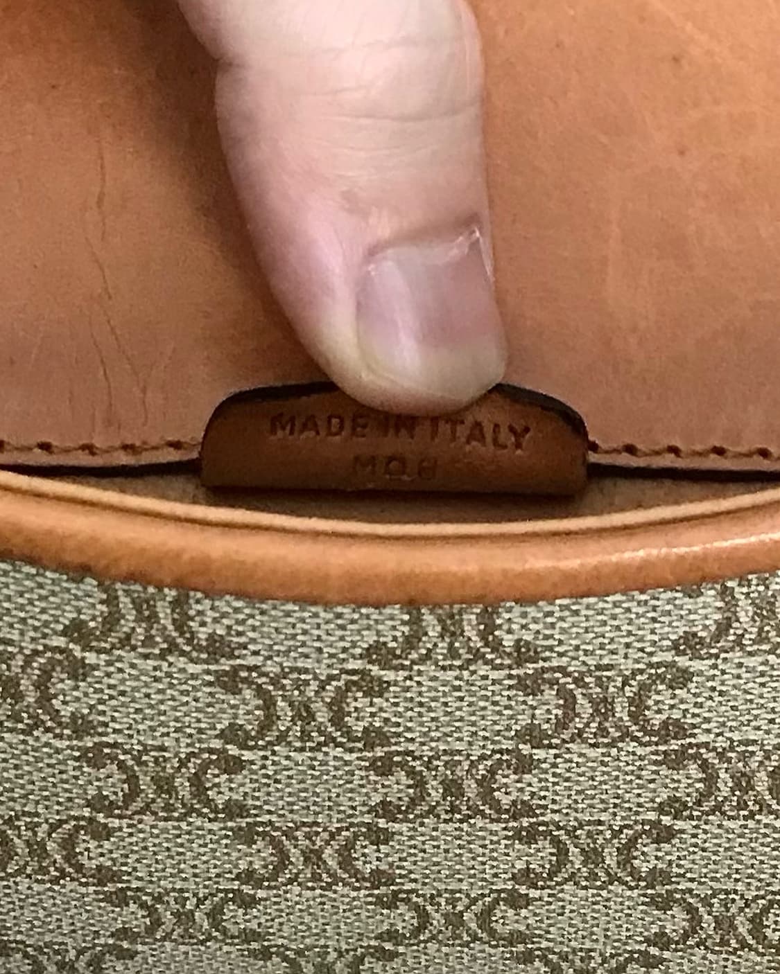 셀린느 가죽로고 마카담 클러치백 상품이미지10