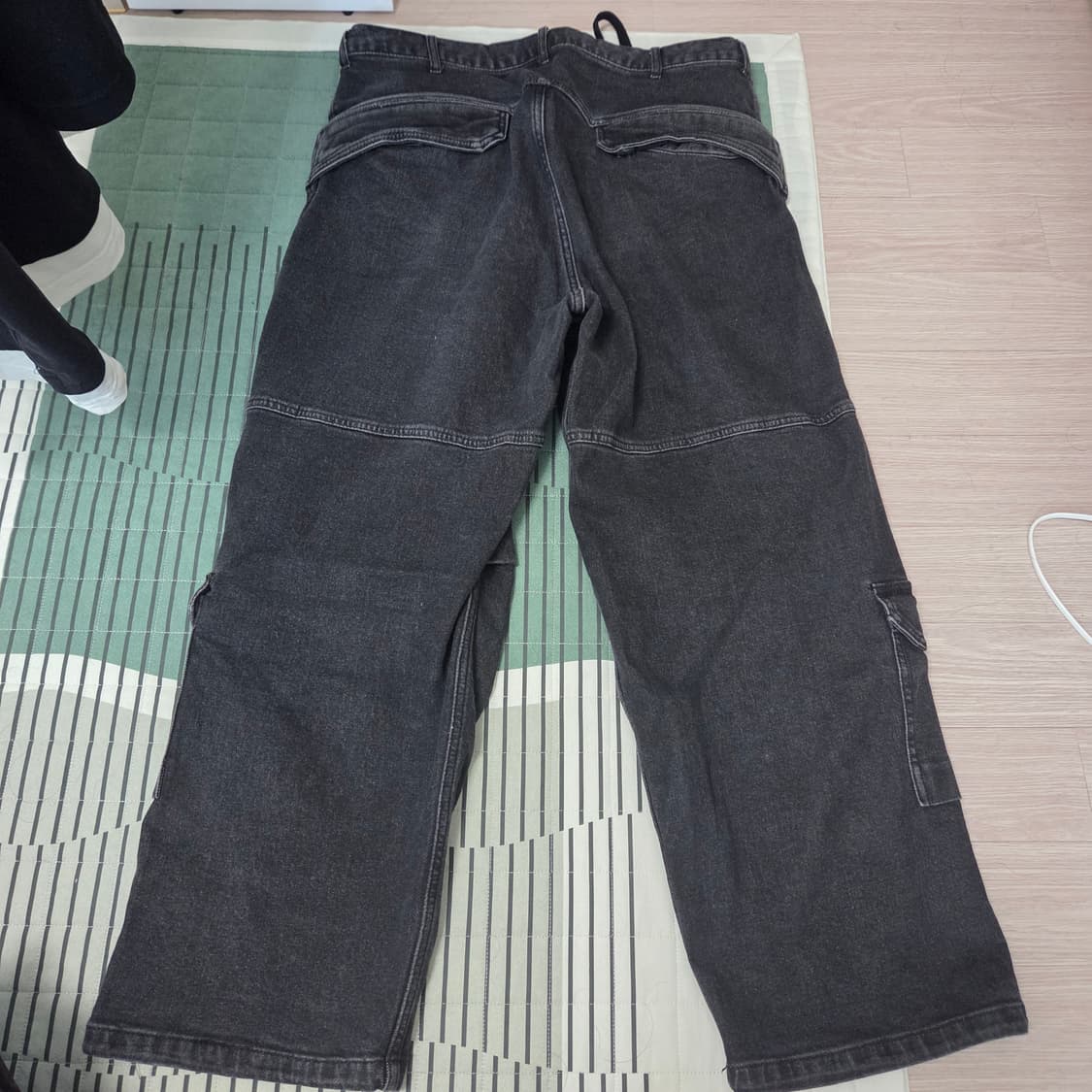 빔즈 블랙 와이드 데님 팬츠 상품이미지2