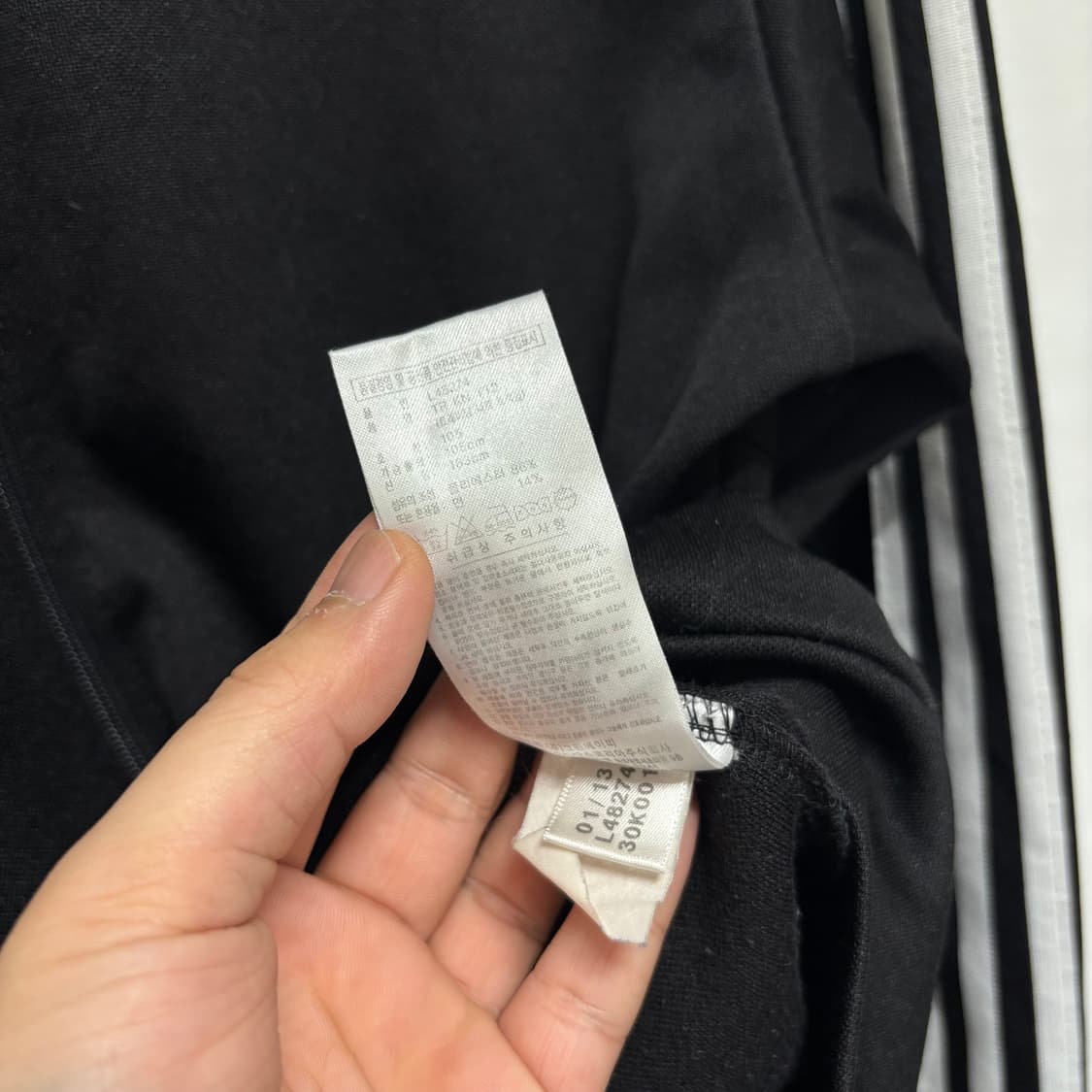 아디다스 블랙 삼선 트랙탑 상품이미지4