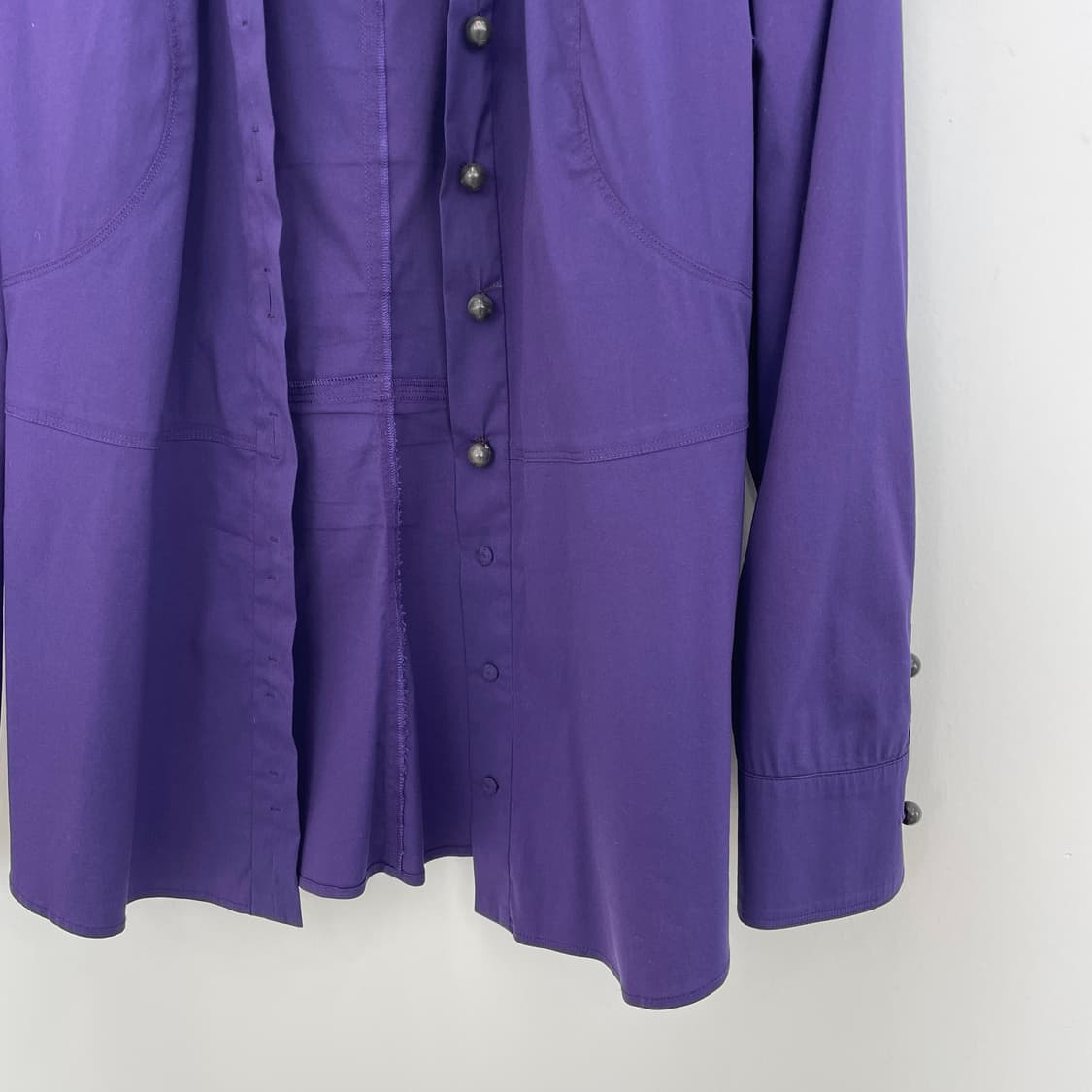 구찌 퍼플 코튼 스트레치 볼 버튼 셔츠 상품이미지4