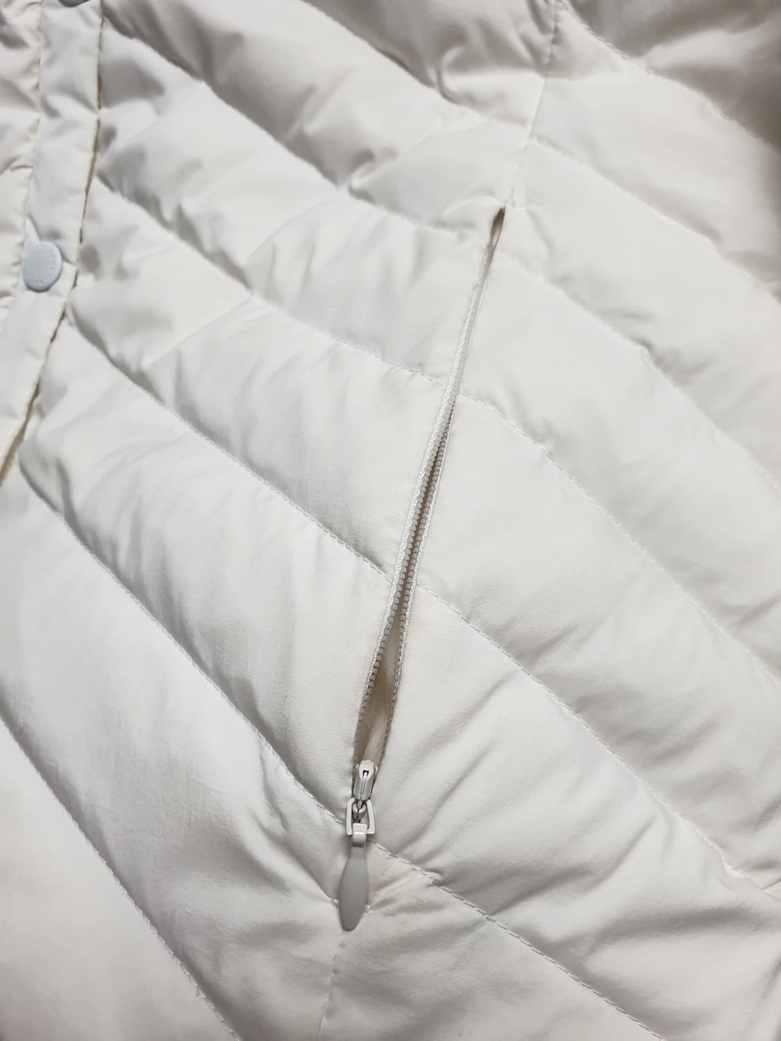 [0/90] 파리게이츠 여성 골프경량패딩 구스 상품이미지6