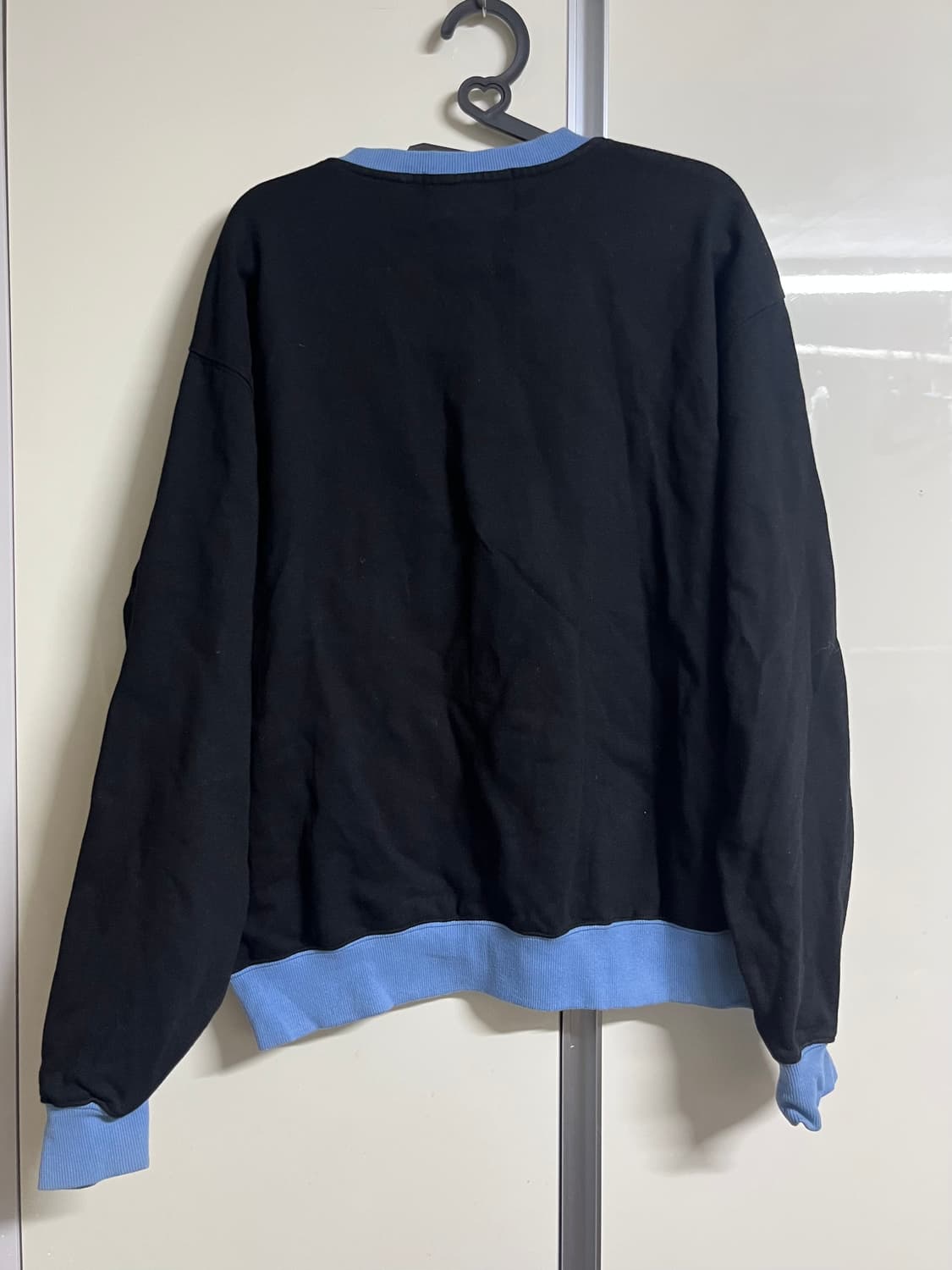 헤레틱 맨투맨 블랙 상품이미지4