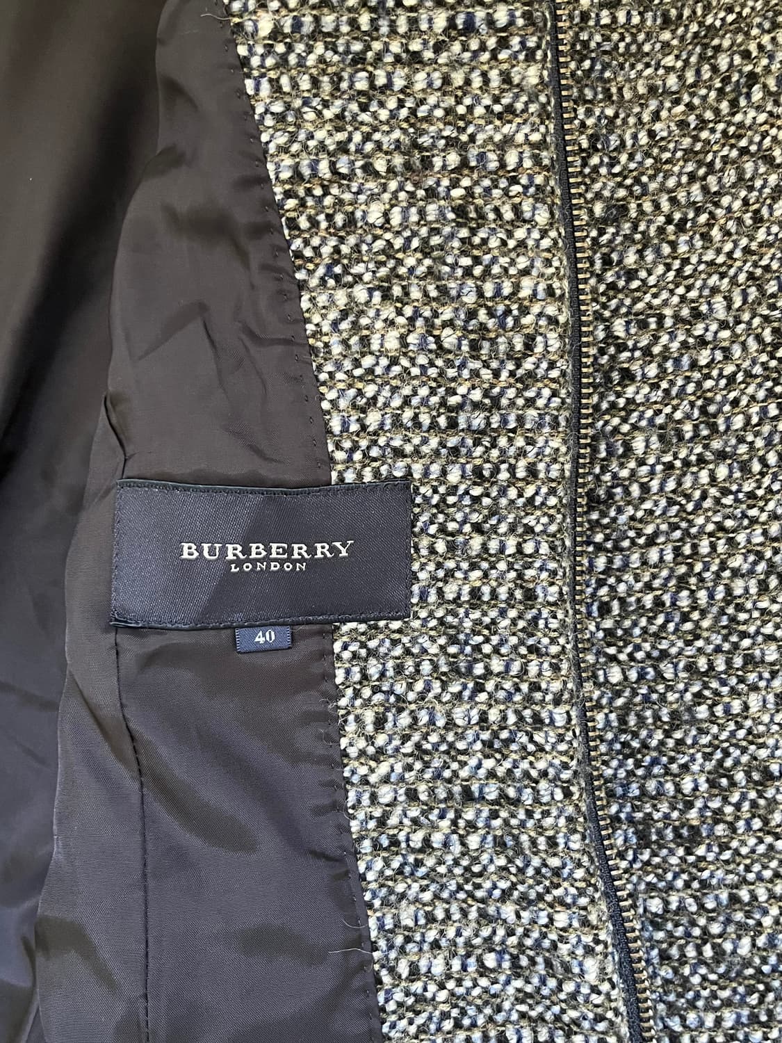 버버리 트위드 자켓 상품이미지3