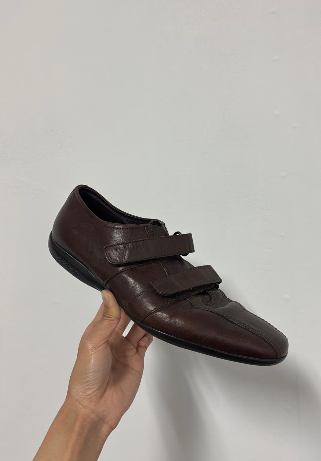 00s 프라다 스포츠 벨크로 스니커즈 상품이미지2