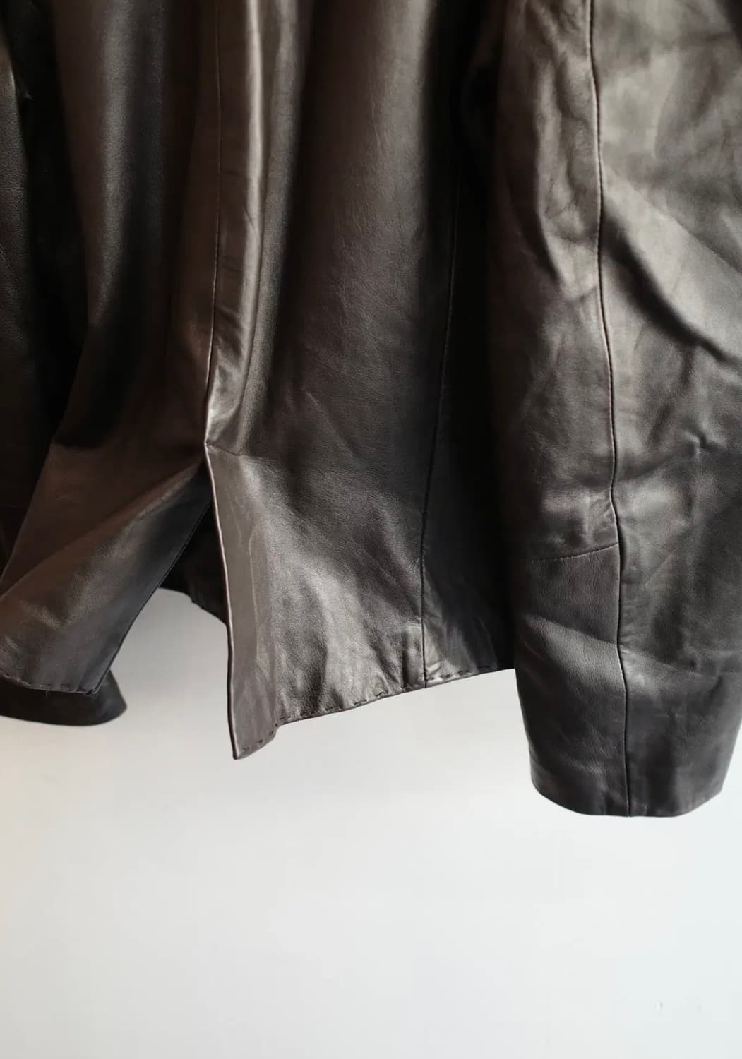 Conbipel 여성 블랙 가죽 자켓 상품이미지7